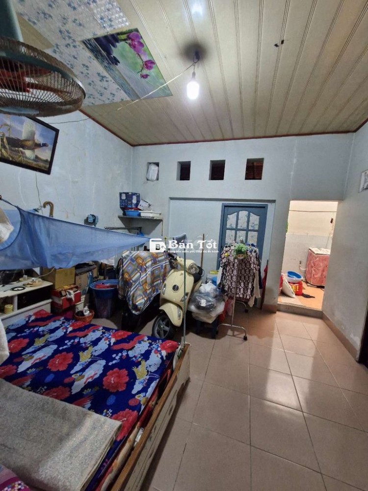 Bán nhà 7chỗ ngủ ngay ngã đường 15 Tân Kiểng
hơn 100tr/m2 C4 chính chủ