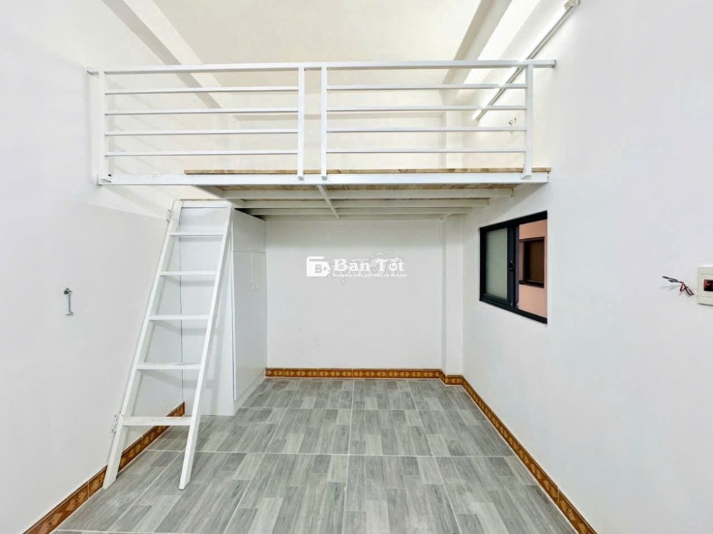 Phòng Mới xây 100%_ Gần ĐH Ngân Hàng _ Cầu Vượt Linh Xuân