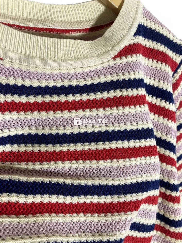 Áo Crochet Hiệu Hàn kẻ ngang trẻ trung Size S M
