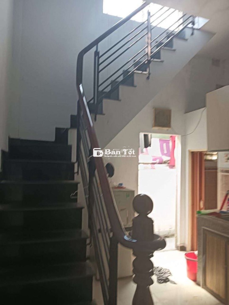 Cho thuê nhà đường 45 gần chùa ưu Đàm
