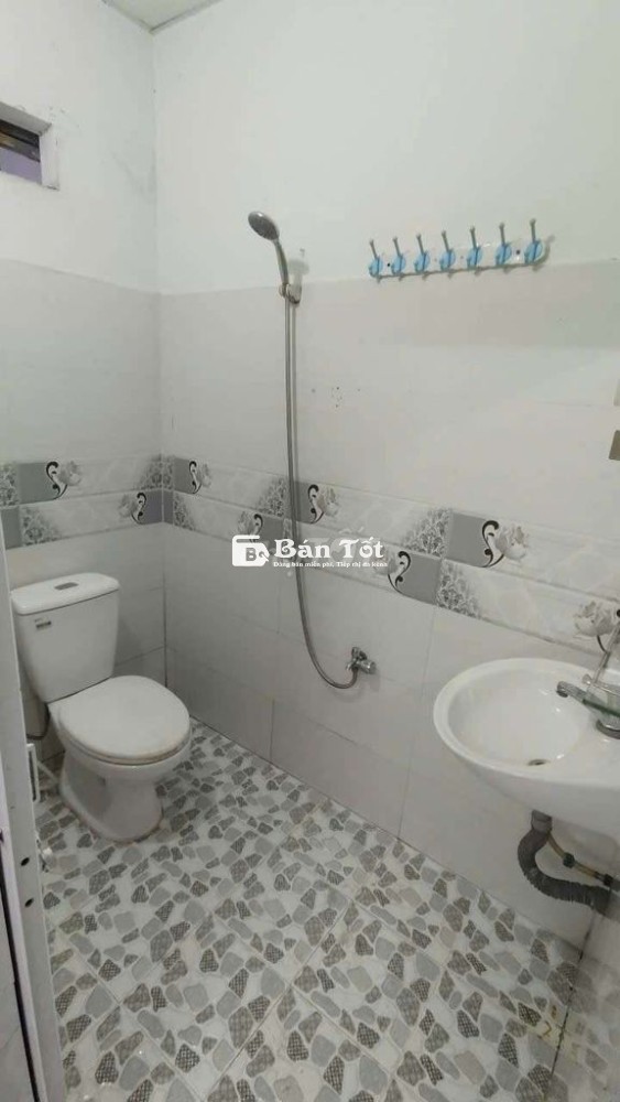 Cho thuê nhà đường 45 gần chùa ưu Đàm