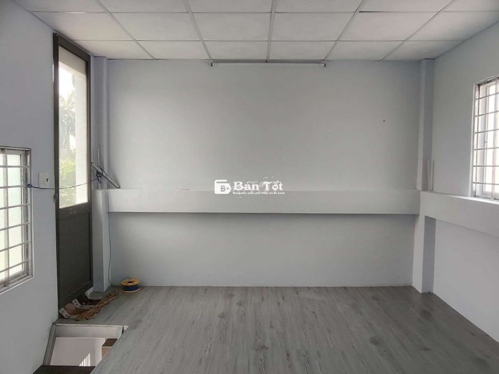 Cho thuê nhà Mặt tiền Quận 12 DT 70m2 giá chỉ 6.2tr KD đa ngành LH