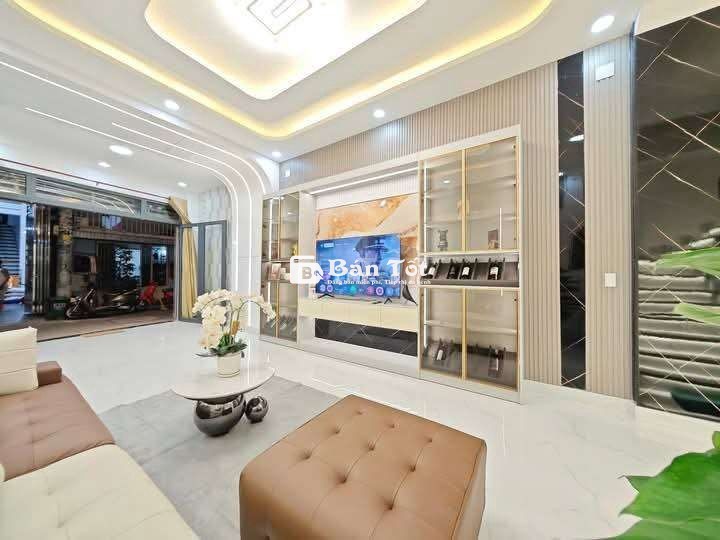 Nhà Hẻm Xe Hơi Nguyễn Duy Cung p12 GV 53Mv 3Lầu 4Pn chỉ 6,45Tỷ