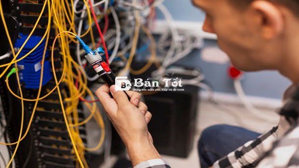 Tuyển nhân viên lắp ráp đèn trang trí