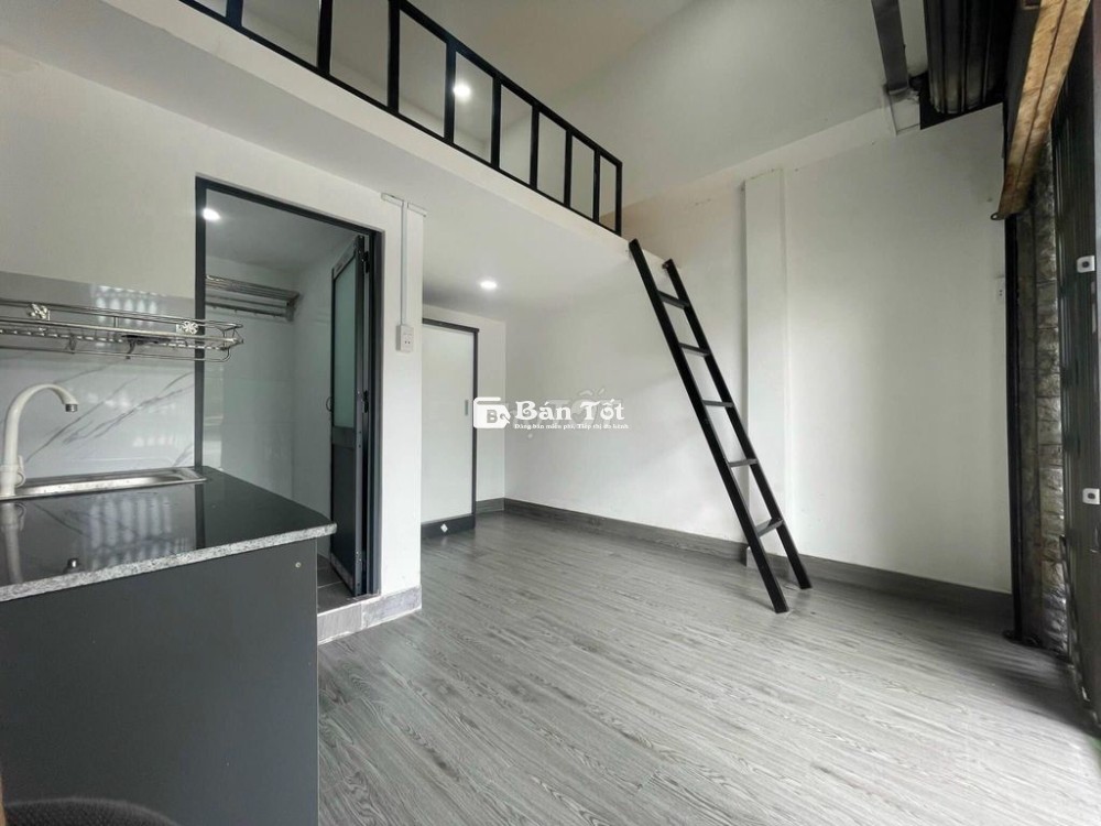 CHO THUÊ KIOT TRÊN ĐƯỜNG TÔ KÝ, ĐỐI DIỆN CÔNG VIÊN PHẦM MỀN QT