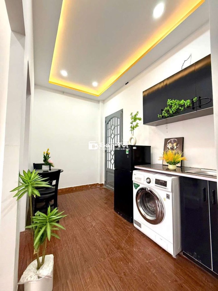 CĂN HỘ 2 PHÒNG NGỦ – BAN CÔNG RỘNG – MỚI KHAI TRƯƠNG TẠI TÂN BÌNH