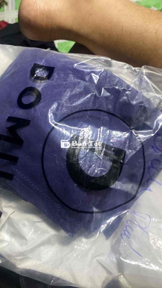 áo lv size xl màu xanh dương
