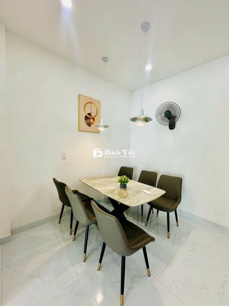 ✴️Nhà mặt tiền Trần Phú ngay trung tâm thành phố