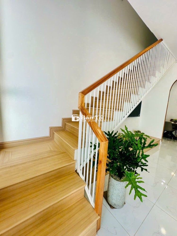✴️Nhà mặt tiền Trần Phú ngay trung tâm thành phố