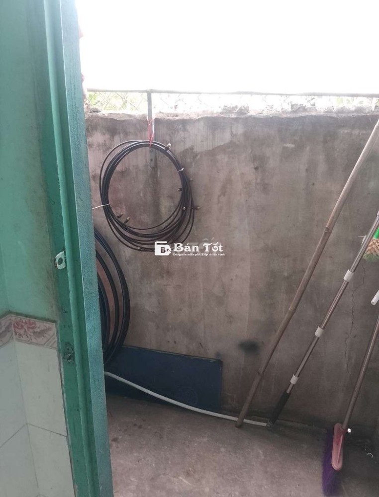 cần bán nhà chính chủ cấp 4 đồng sở hữu 2 nhà