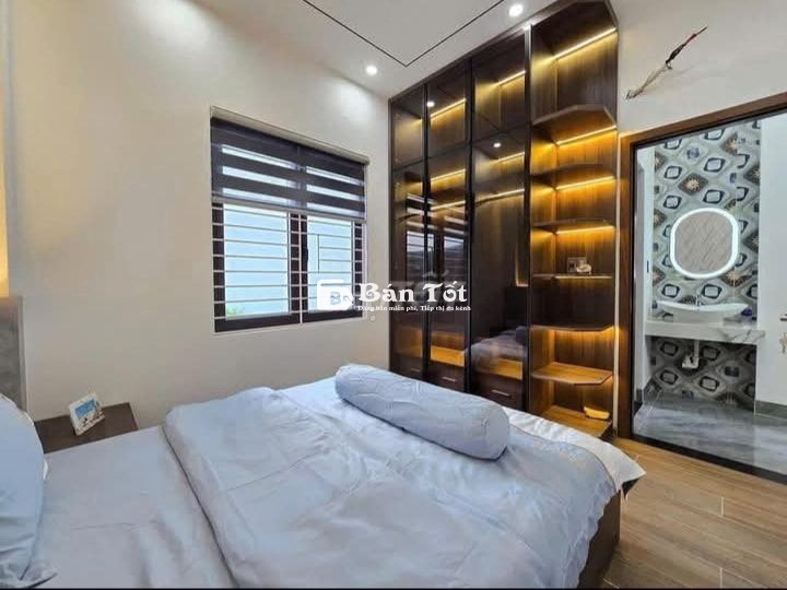 NHÀ THỦ ĐỨC MẶT TIỀN XE HƠI - SHR - 7.5 TỶ - 54M2 - 10M RA VẠN PHÚC