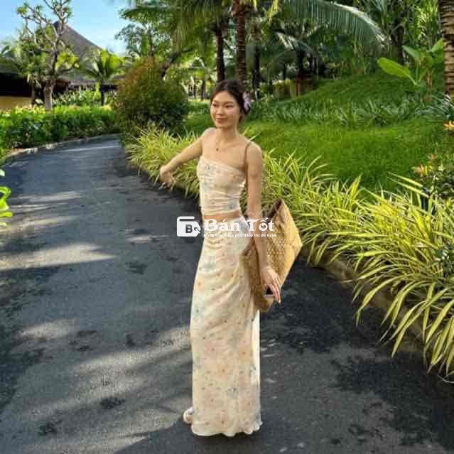 Váy đi biển size xs
