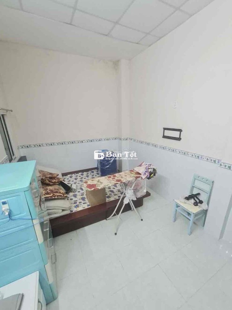 BÁN NHÀ ĐẸP - 3 PHÒNG NGỦ - BỜ BAO TÂN THẮNG-TÂN PHÚ-GiÁ CHỈ HƠN 4T