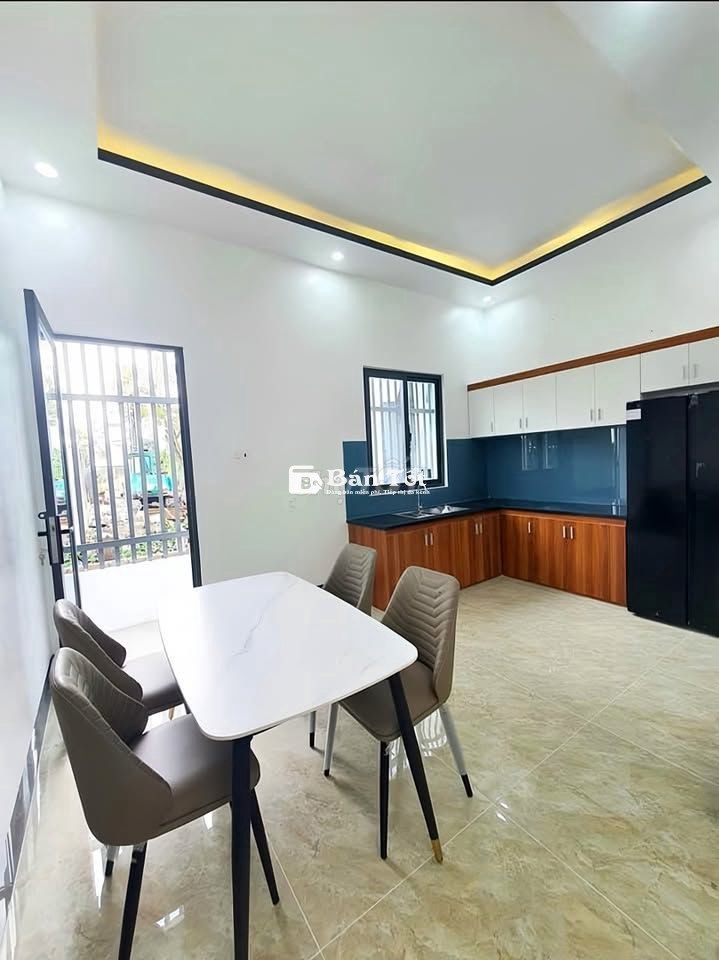 BÁN NHÀ MỚI - ĐƯỜNG QL13 VÀO - 60M2 - HƠN 5 TỶ - CHUNG CƯ URBAN GREEN