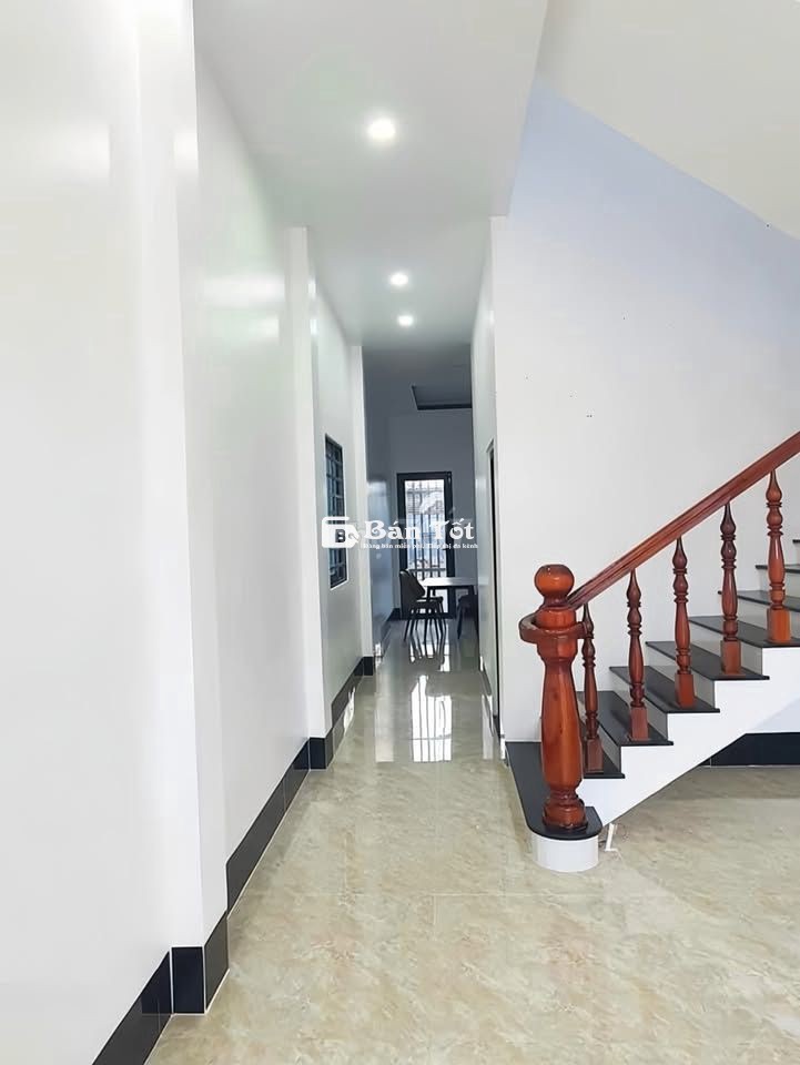 BÁN NHÀ MỚI - ĐƯỜNG QL13 VÀO - 60M2 - HƠN 5 TỶ - CHUNG CƯ URBAN GREEN