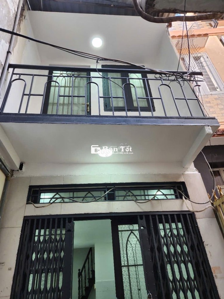 Cho thuê nhà ở riêng đường Trần Hưng Đạo Quận 1