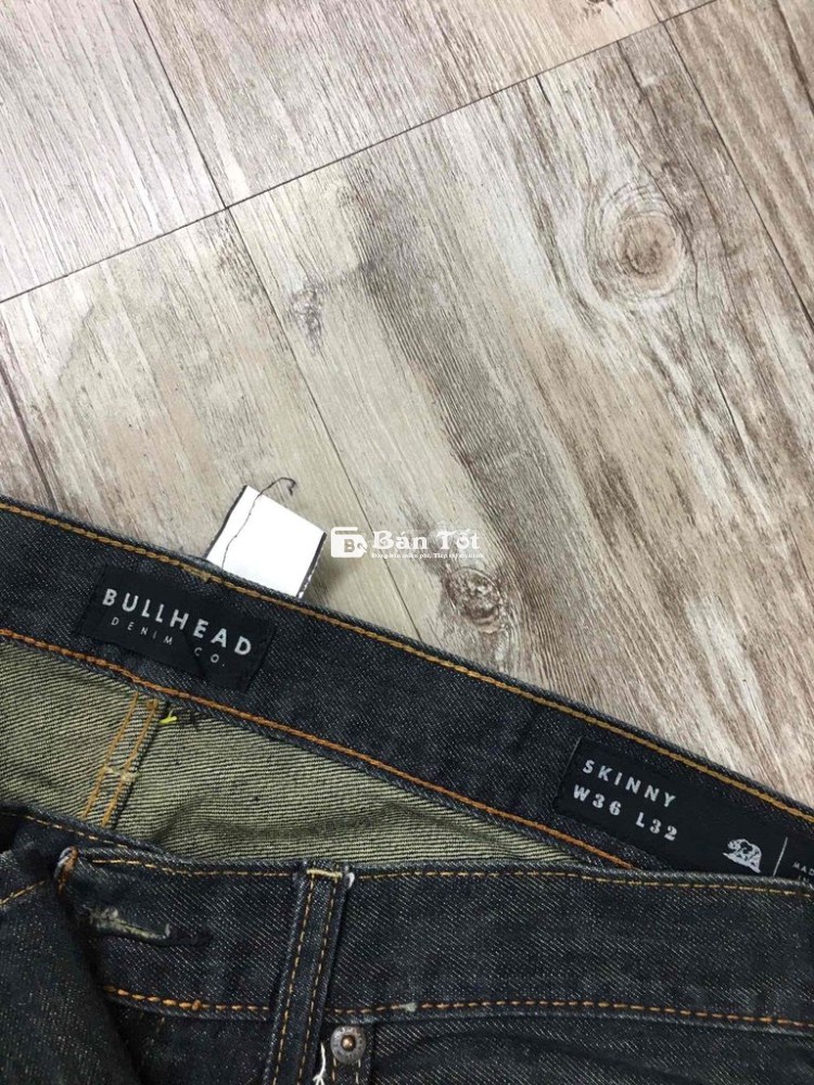 Bullhead.    Jeans     Sz 36