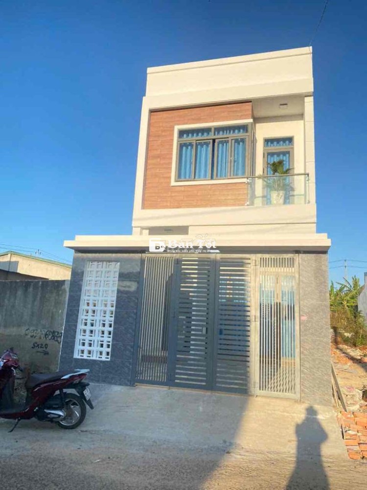 BÁN NHÀ MÊ ĐƯỜNG A - THÔN 6 - CƯ ÊBUR