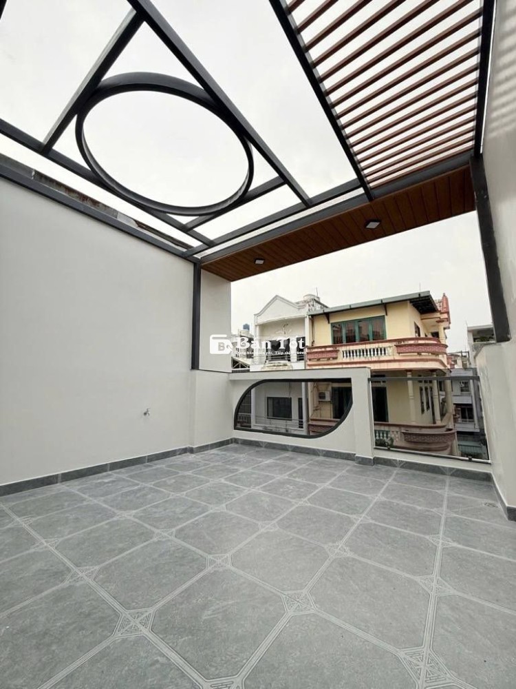 🛍️ NHÀ ĐẸP NGUYỄN TRÃI – TRUNG TÂM MUA SẮM – 44M², 4 TẦNG, GIÁ TỐT