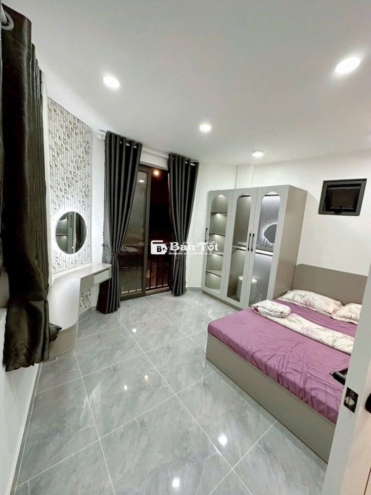 NHÀ TÂN VĨNH Q4- 5 LẦU ĐÚC- 40m2 - SÁT HXH- CHỈ 5 TỶ NHỈNH