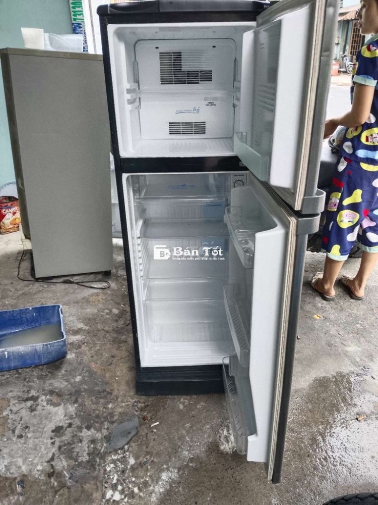 Bán tủ lạnh aqua
