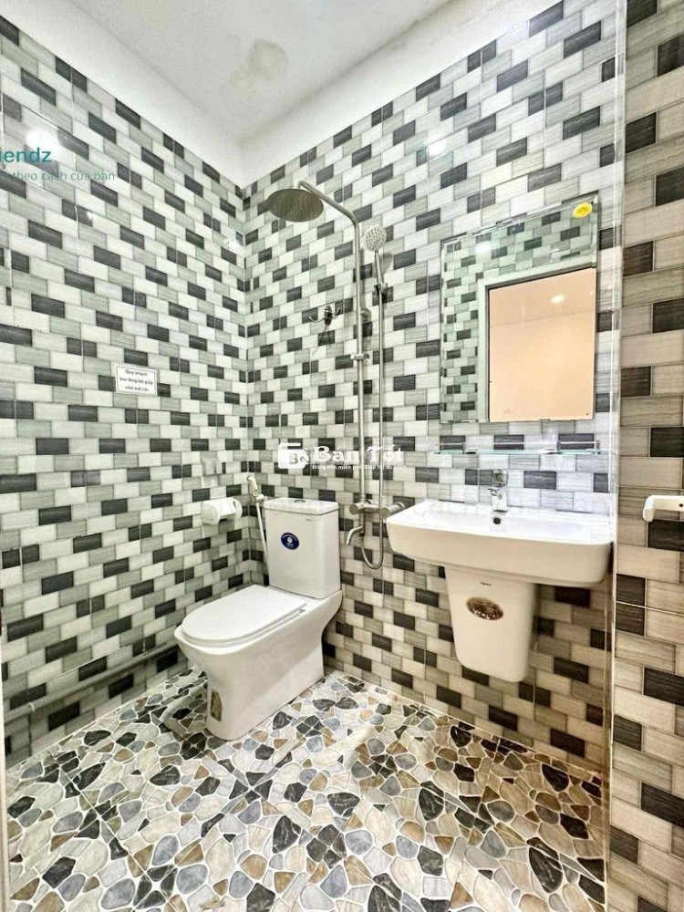 Cho thuê studio giá rẻ gần Cao đẳng công thương, Ngã tư bình thái