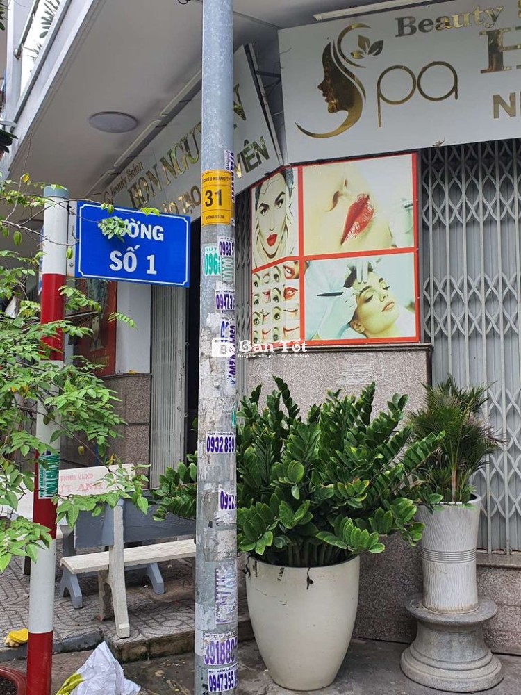 Tuyển thợ phụ tiện tóc nữ