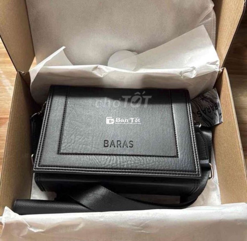 Túi chéo Baras chính hãng mới 100% New Fullbox