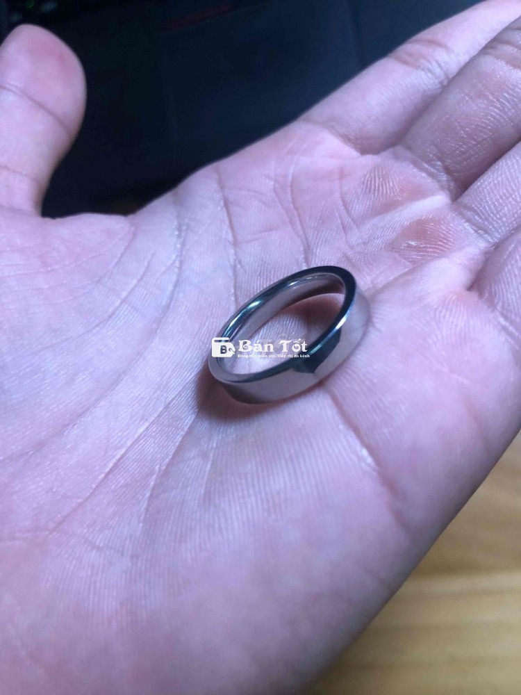 Pass nhanh vòng đeo lắc tay, nhẫn như hình hết 50k