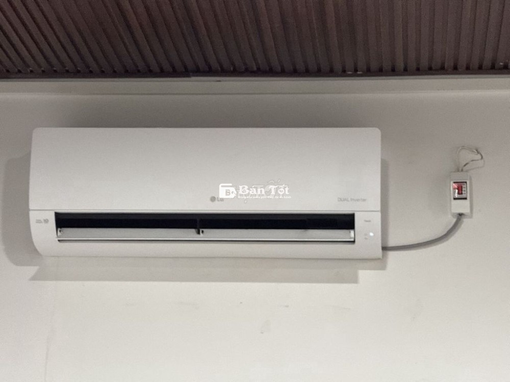 Dư để lại máy lạnh Lg 2Hp mới 90%