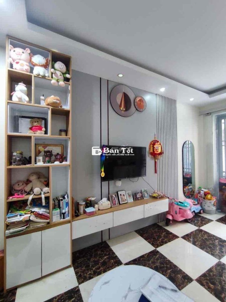Cực hiếm phố Ngọc Thuỵ 33m 4 tầng chỉ 5.45 tỷ