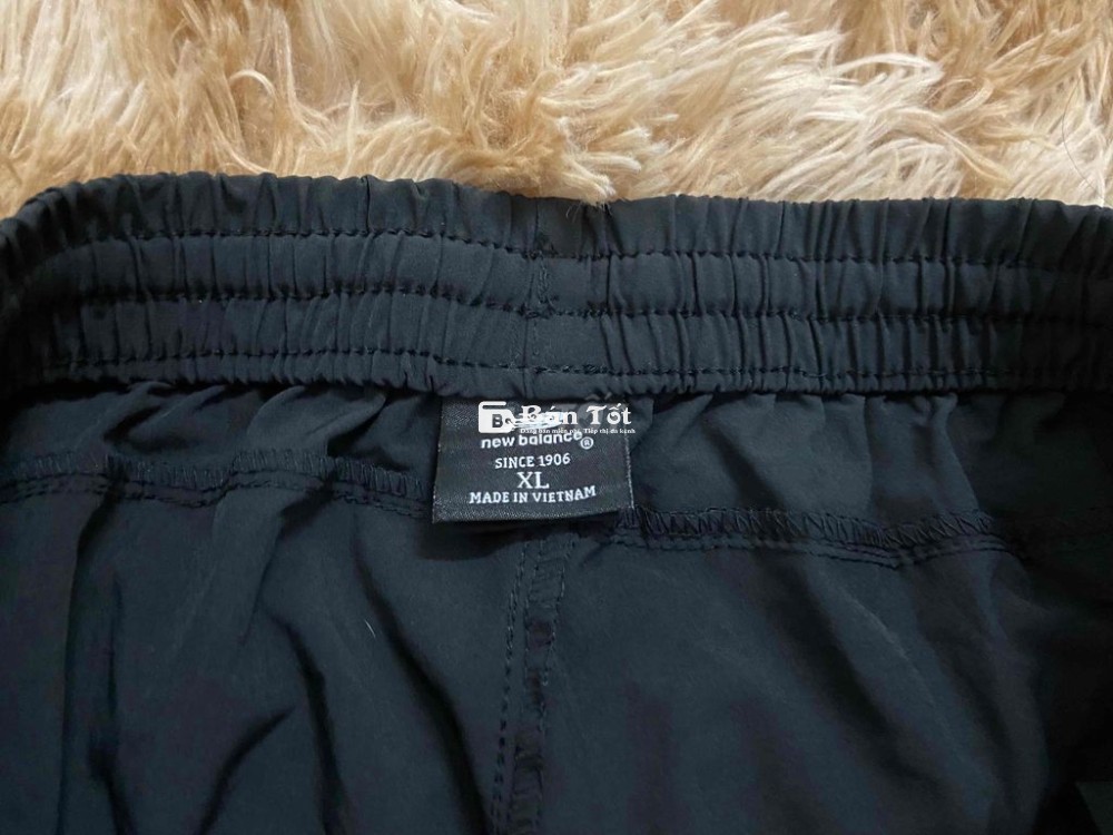 Quần short dù hiệu NewBalance, hàng VNXK dư xịn