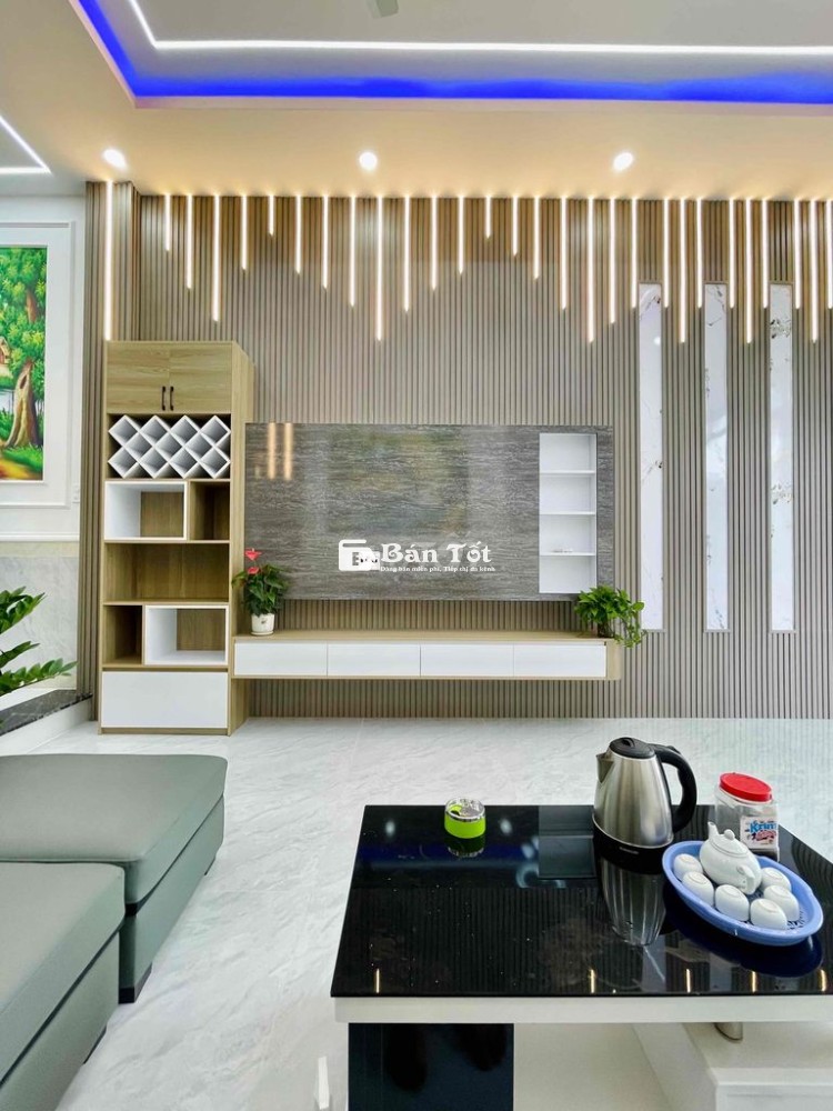 Giá chỉ 4ty1  ( Thương Lượng) 🏠nhà 3 lầu  Tp. Thuận An, BD + full nội