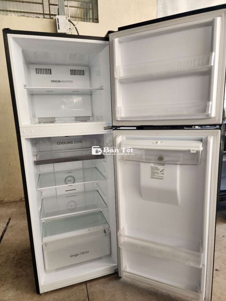 Tủ Lạnh Toshiba 311L. Inverter. Có lấy nc ngoài