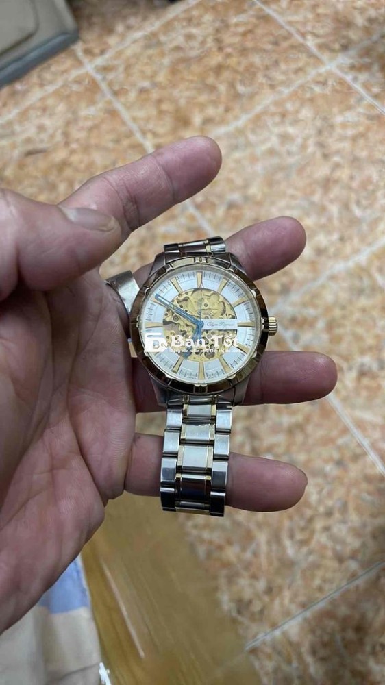 đổng hồ Op đang dùng bình thường tích cót lâu