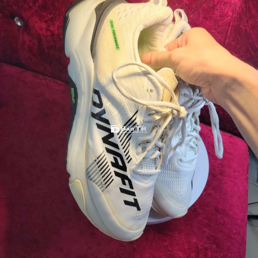 Giày hiệu con báo size 43