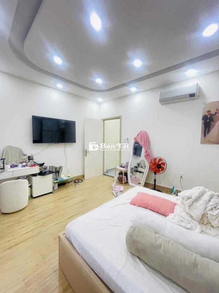 NHÀ ĐẸP HẺM 5M CHIẾN LƯỢC BÌNH TÂN DT 4,8x13M GIÁ 4,85 TỶ.