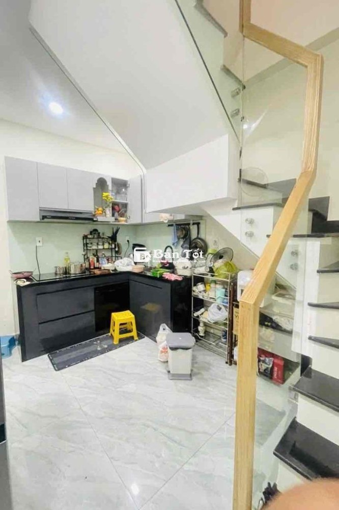NHÀ ĐẸP HẺM 5M CHIẾN LƯỢC BÌNH TÂN DT 4,8x13M GIÁ 4,85 TỶ.