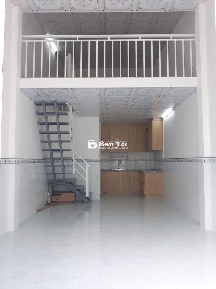 Nhà gác lửng (3.7m x 9m) hẻm đường Đặng thúc Vịnh gần ngã 3 Đồn HM