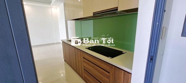 THUÊ NGAY Q7 RIVERSIDE 2PN 9TR NHÀ CƠ BẢN, FULL ĐẸP BAN CÔNG MÁT MẺ