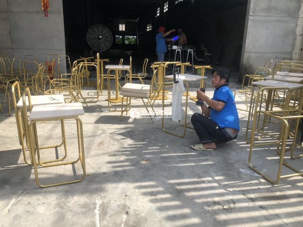 TUYỂN DỤNG THỢ MỘC - PHỤ MỘC GỔ CÔNG NGHIỆP