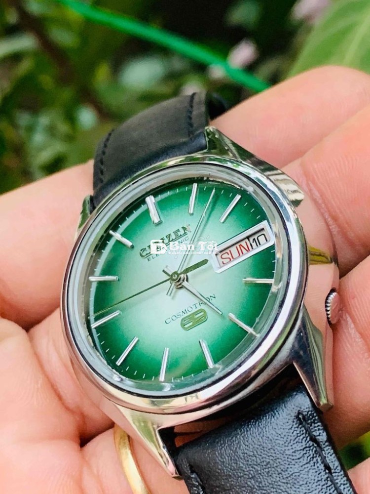 Citizen Nhật pin lai cơ