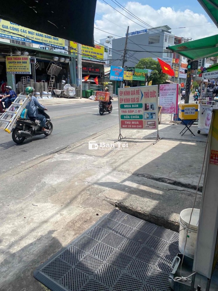 cho thuê chỗ đứng bán