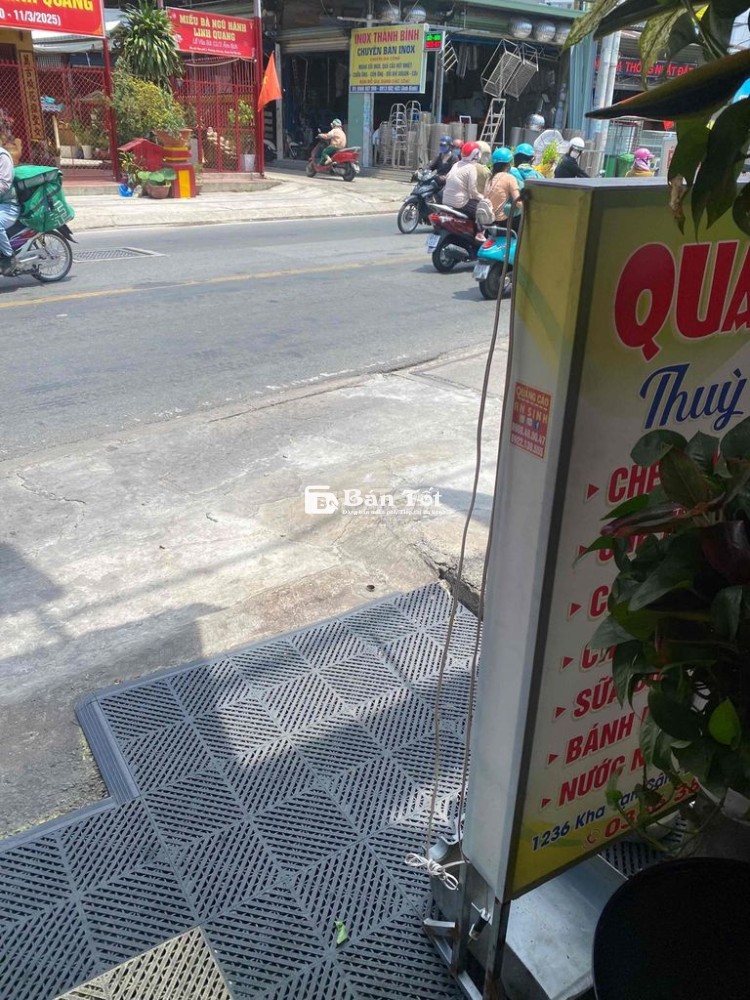 cho thuê chỗ đứng bán