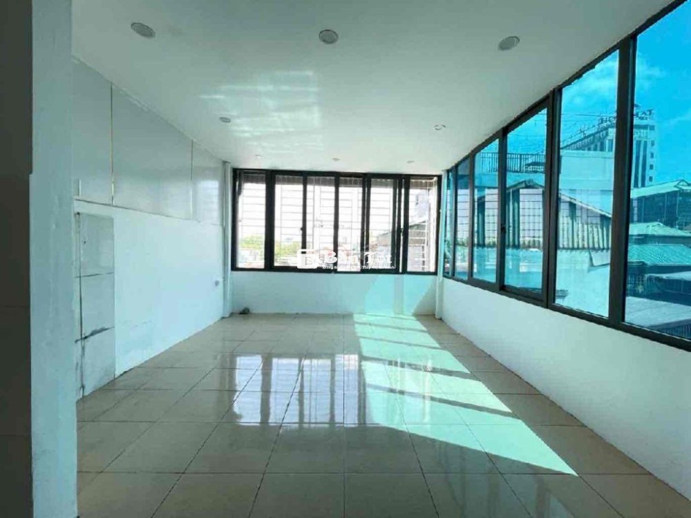BÁN NHÀ PHỐ VIP NGUYỄN ĐÌNH CHIỂU, Q HAI BÀ TRƯNG, 6 TẦNG THANG MÁY