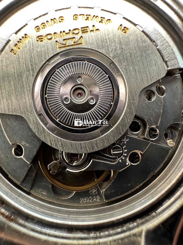 máy thuỵ cao cấp 2892A2 .