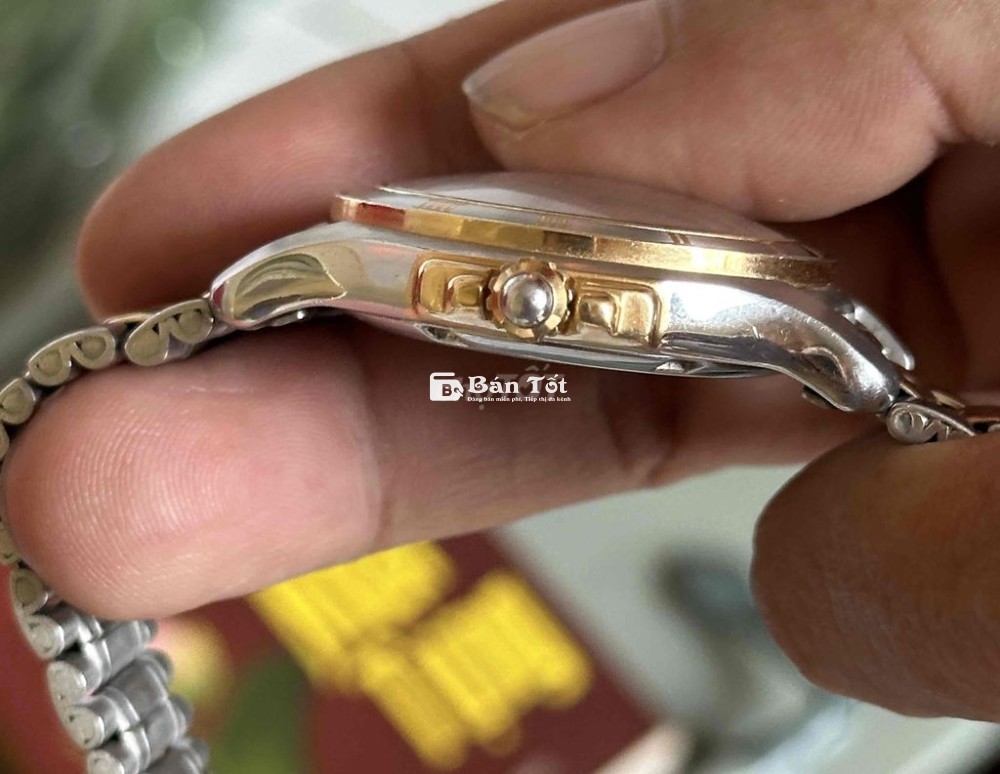 máy thuỵ cao cấp 2892A2 .