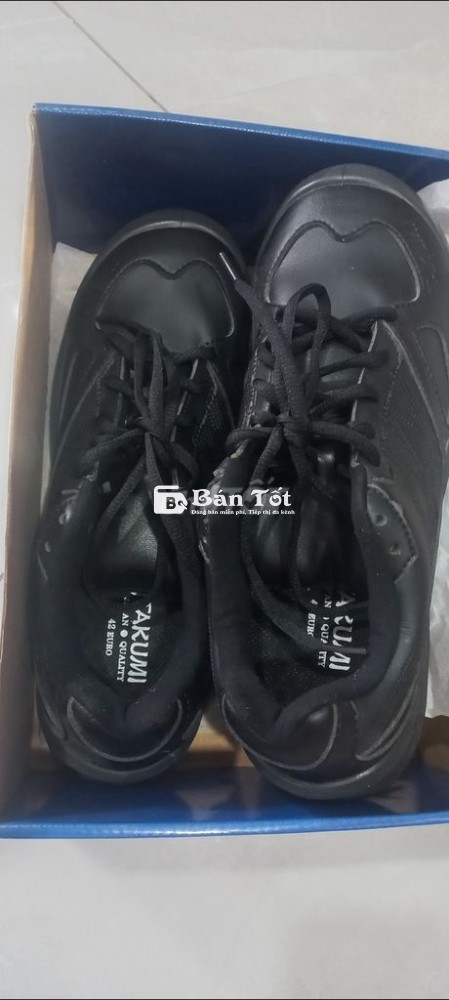 Giày bảo hộ takumi size 42 hàng mới