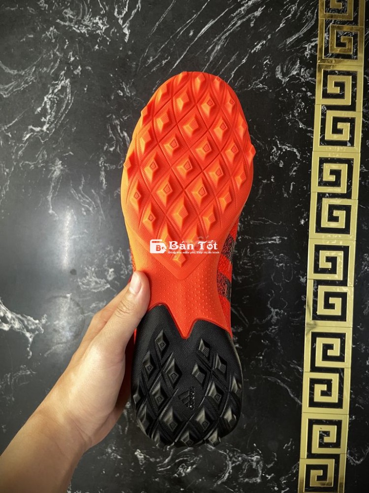 Giày đá banh Adidas Predator TF size 42.5
