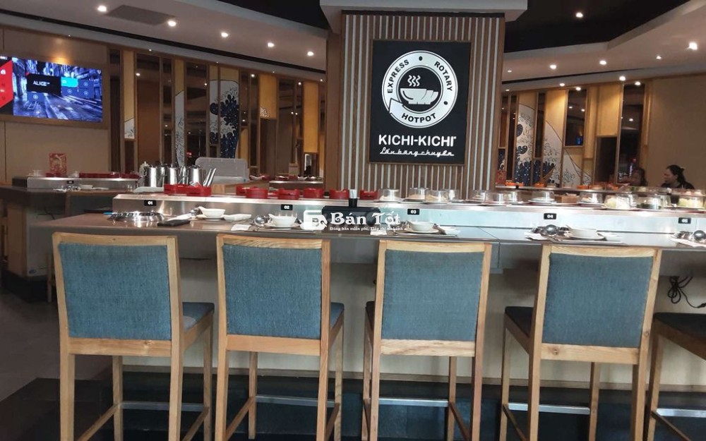 Nhân viên bếp Nhà hàng Kichi Kichi Phú Mỹ Hưng